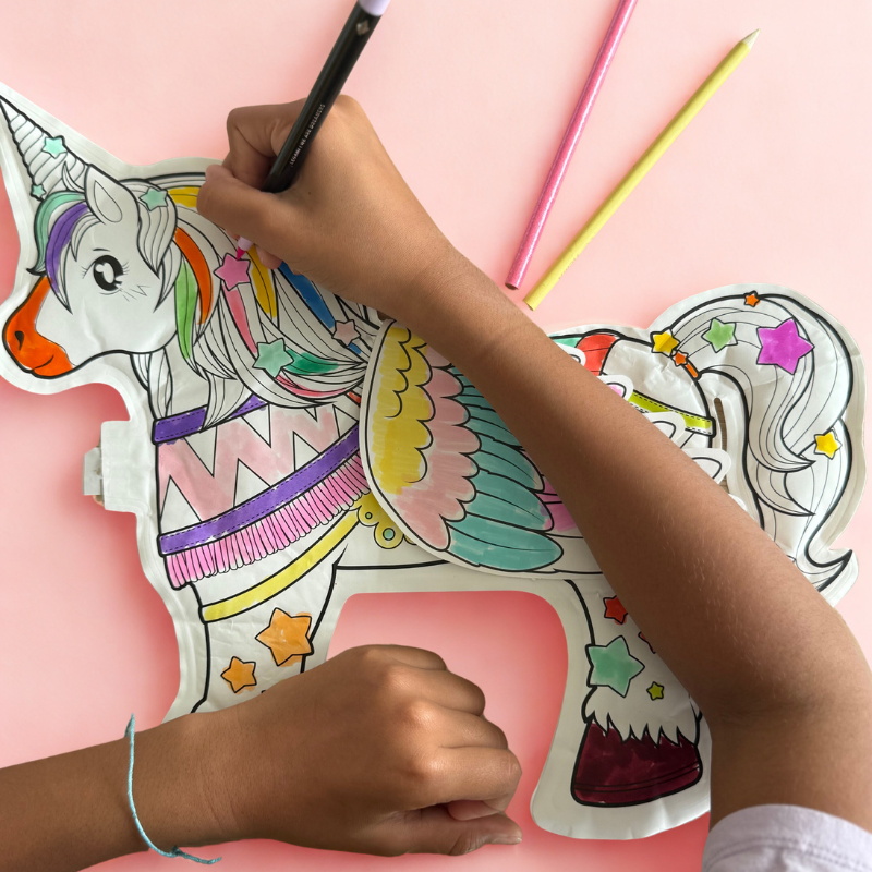Magisches DIY-Einhorn zum Ausmalen, Dekorieren & Aufblasen