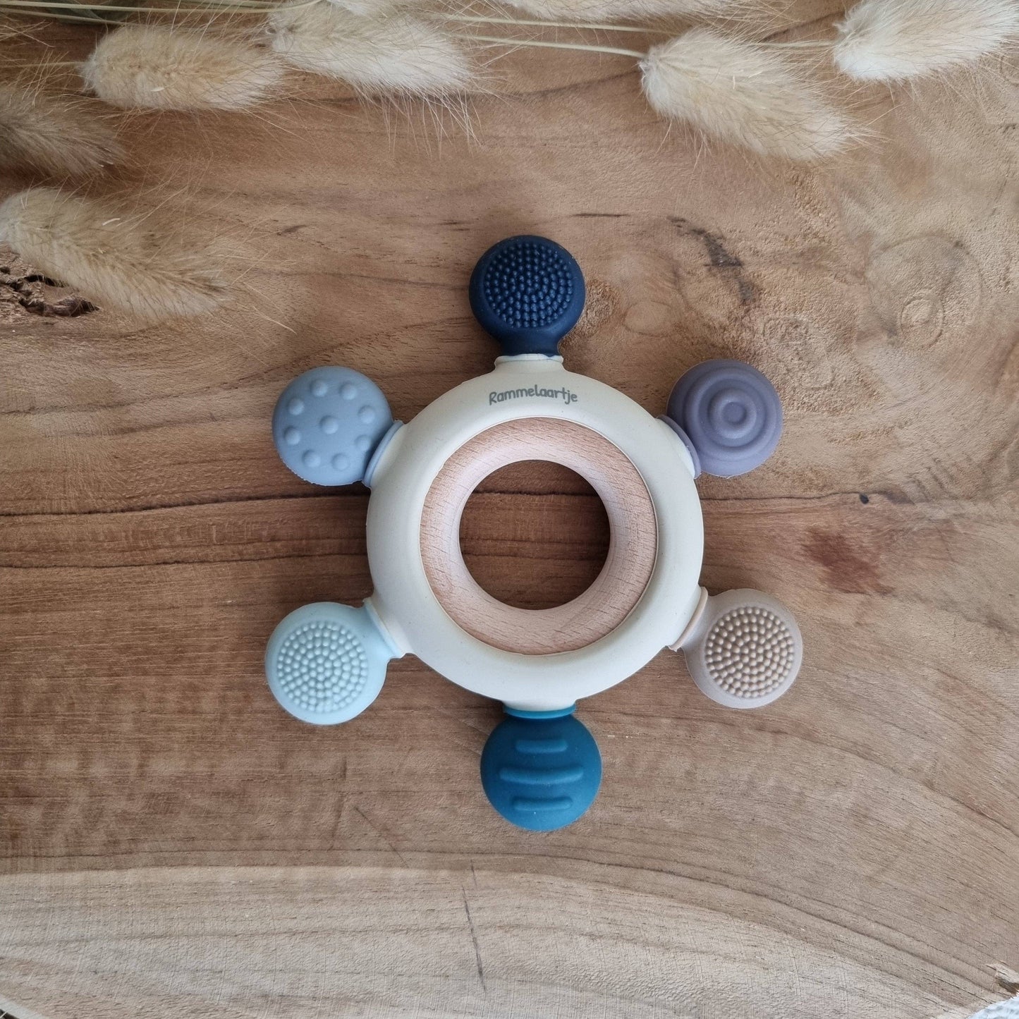 Beißring aus Holz & Silikon – Sanfte Linderung beim Zahnen