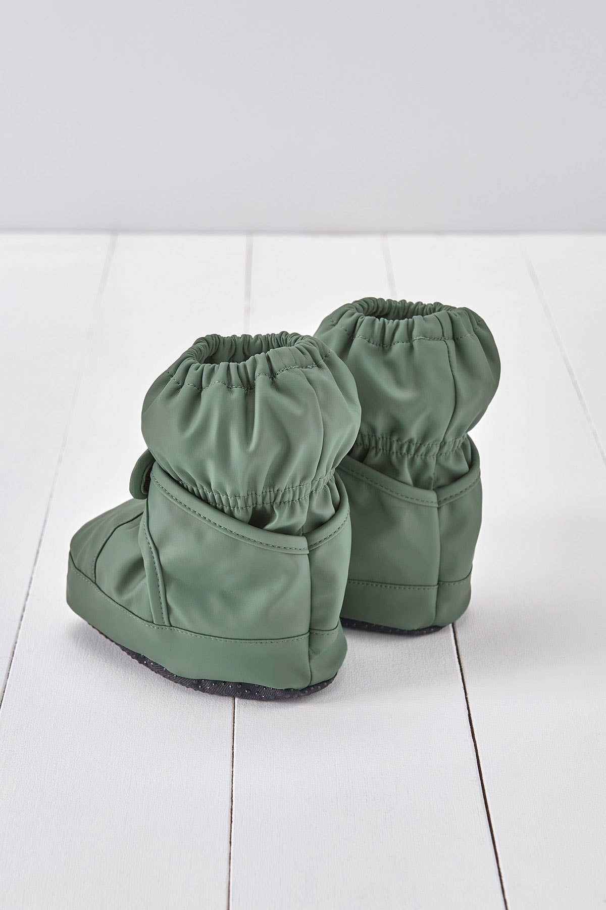 Khakigrüner wasserdichter PU-Stiefel
